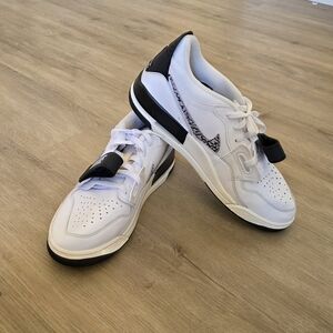 Nike Air Jordan Legacy 312 Low White Black Elephant CD7069-110 Mens Size 12